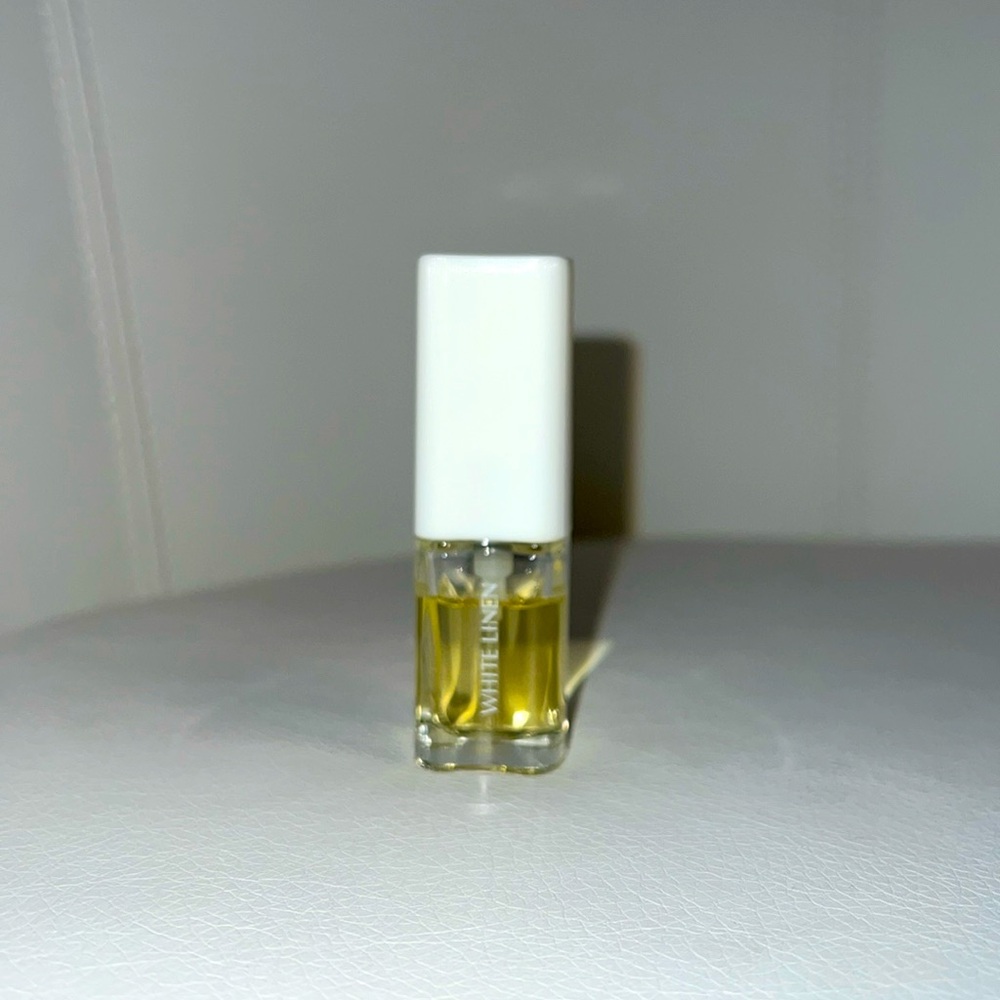 Estée Lauder- White Linen perfume, .8 fl oz